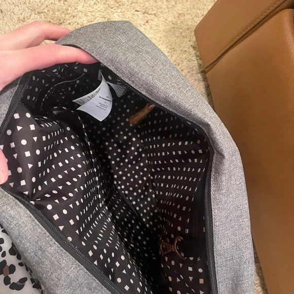 Petunia Pickle Bottom diaper bag - Picture 4 of 8